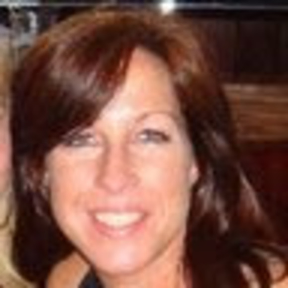 Meet your Posher, Colleen - Picture 1 of 1